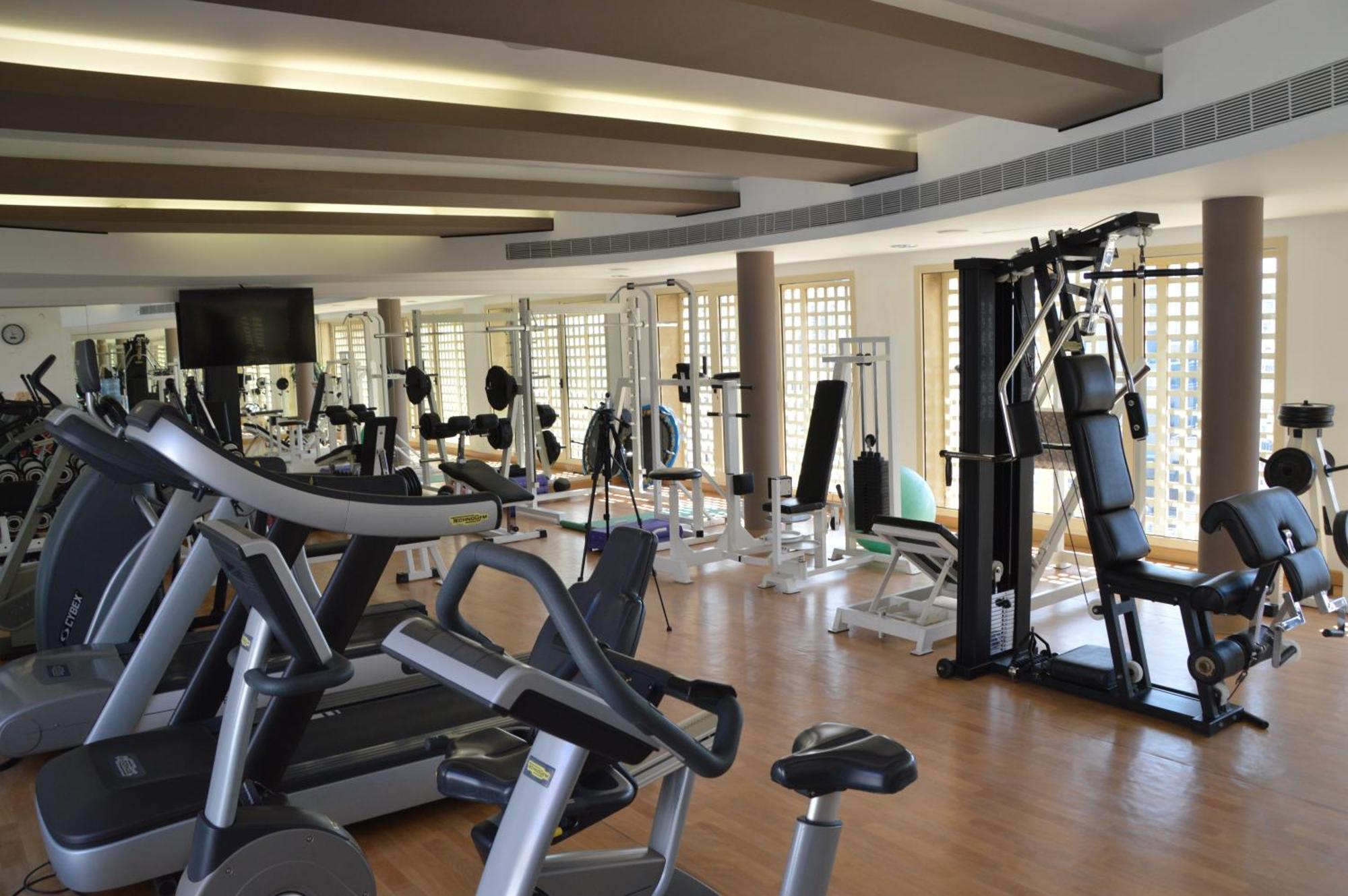 Hotel Gefinor Rotana - Bejrut Zewnętrze zdjęcie A gym in India